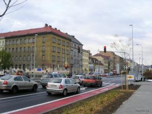 Křižovatka s Šaldovou ulicí Křižovatka s Šaldovou ulicí
