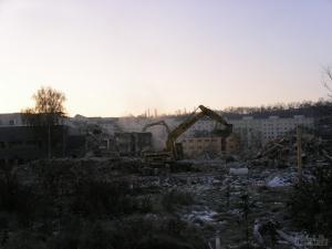 Demolice provizorních kancelářských pavilonů Demolice provizorních kancelářských pavilonů